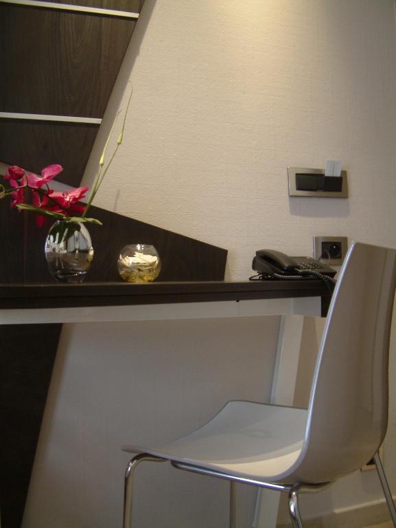 Hotel Villa D'Elsa Juan-les-Pins Habitación foto